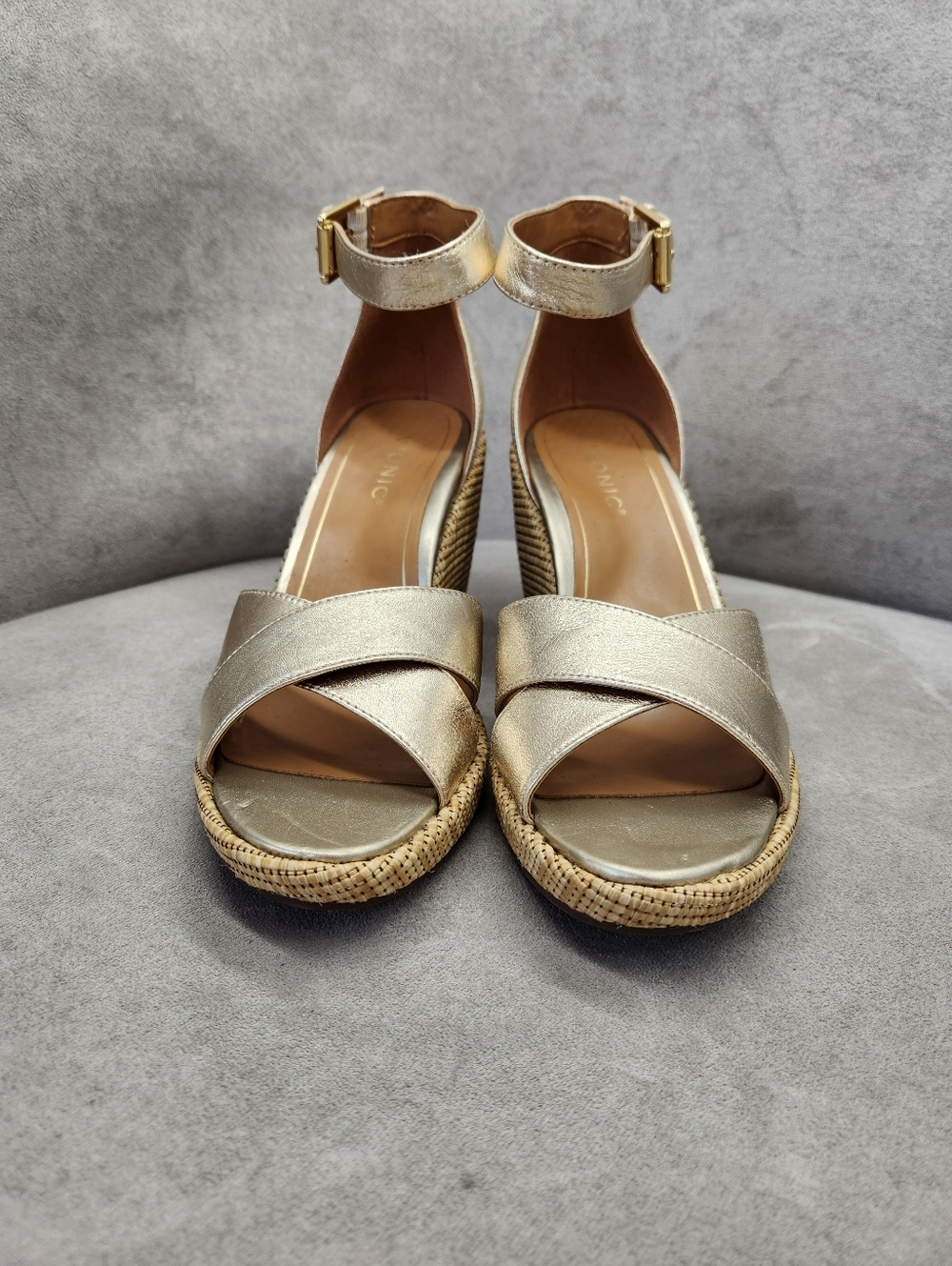 Vionic Wedge Sandals 10 Gold Leather Marina Arch Support Platform Boho New $140 - Picture 8 of 14